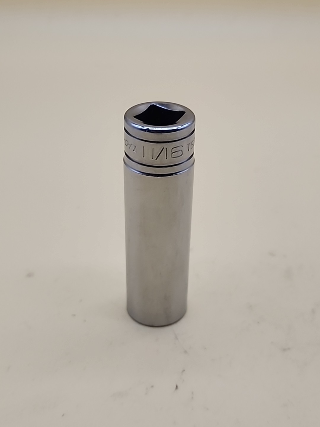 Snap-On Tools 1/2” Drive 6-Point 11/16” SAE Deep Socket TS-221 USA