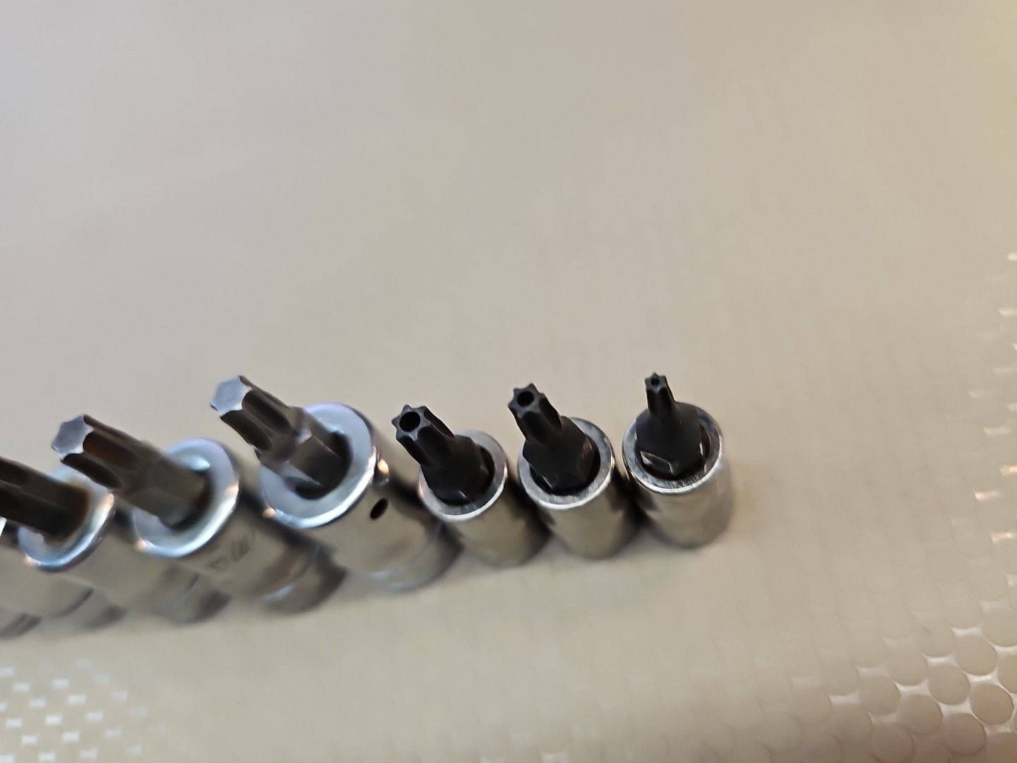 Snap On Tools 9 pc Combination Drive TORX Removal Socket Set 209EFTXBY