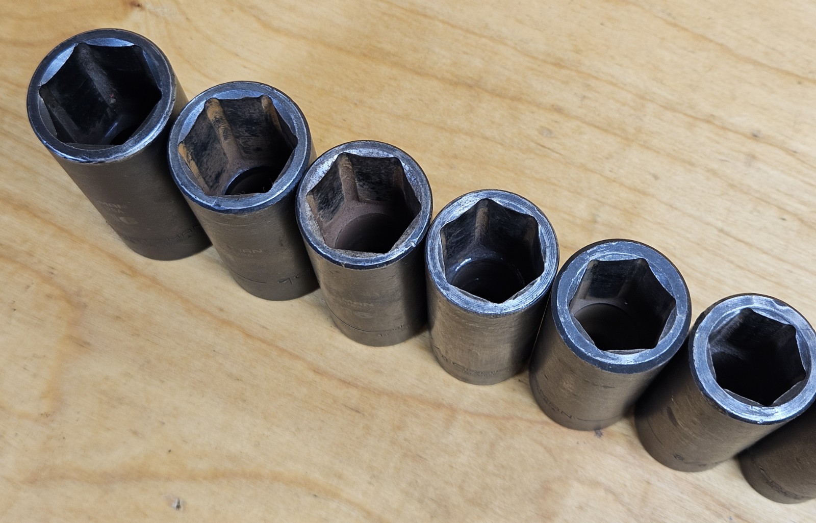 USA Used SAE Craftsman GK 1/2″ Drive Impact Socket Set 12 Pieces 3/8- 1 1/16