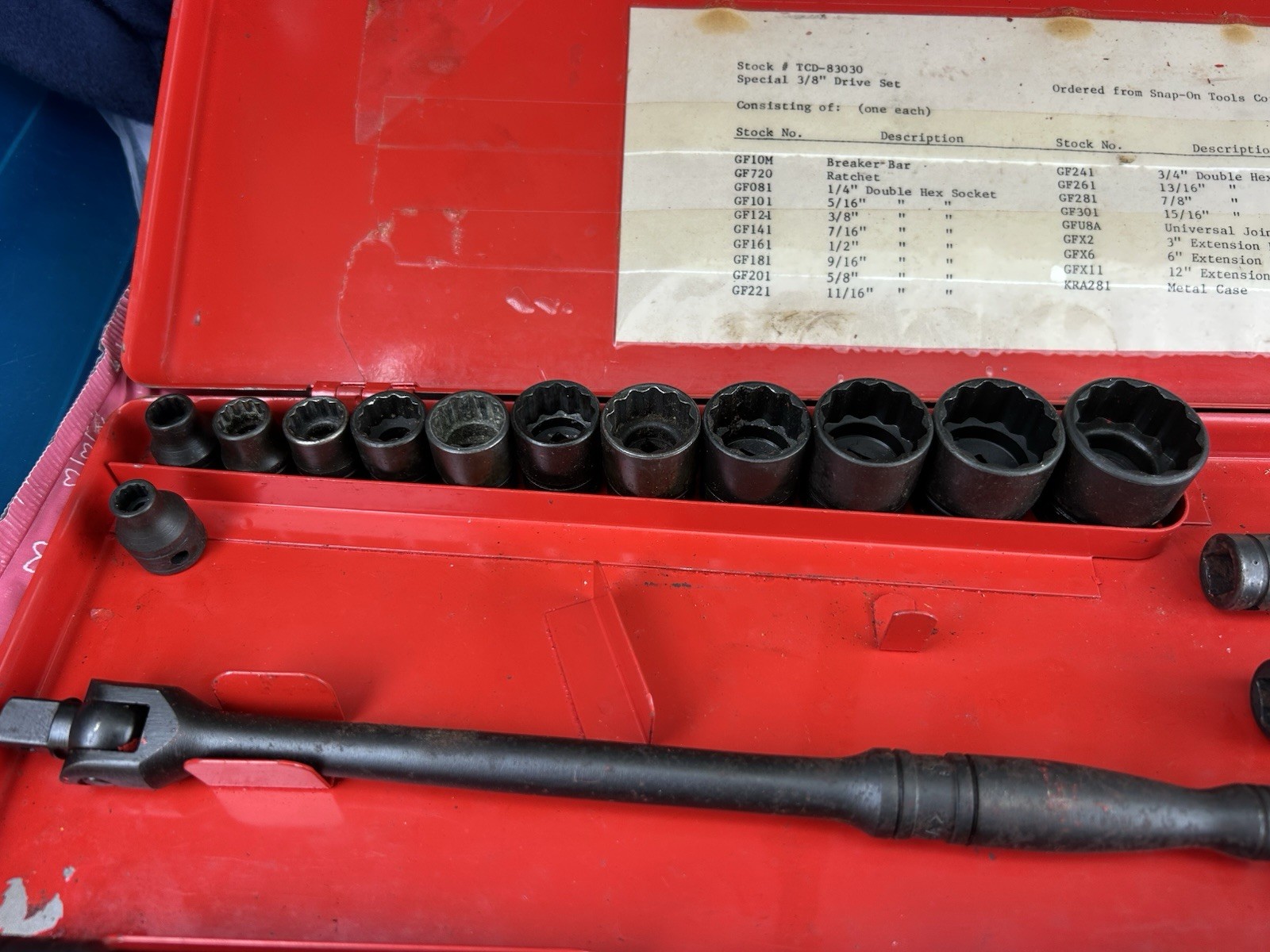 Snap On – 3/8”Dr., 12 Pt. General Service Set Industrial Finish-in a #KRA281 Box