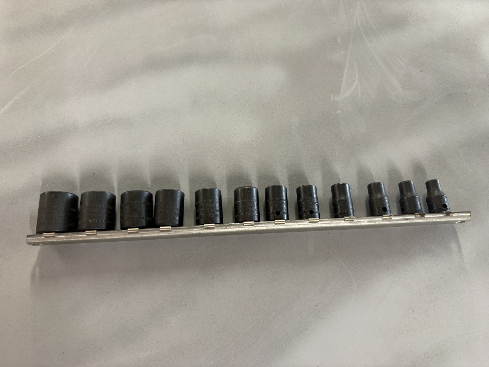 Snap on 12 piece 1/4 metric impact socket set