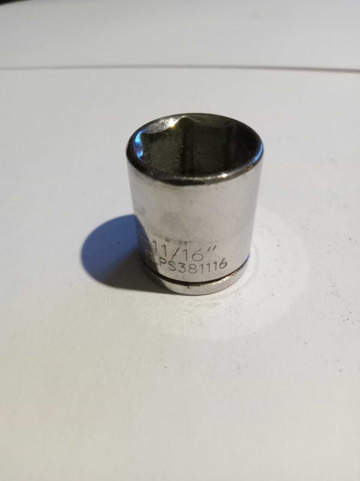 Blue Point 11/16 Socket 3/8 Drive 6 Point BLPS381116