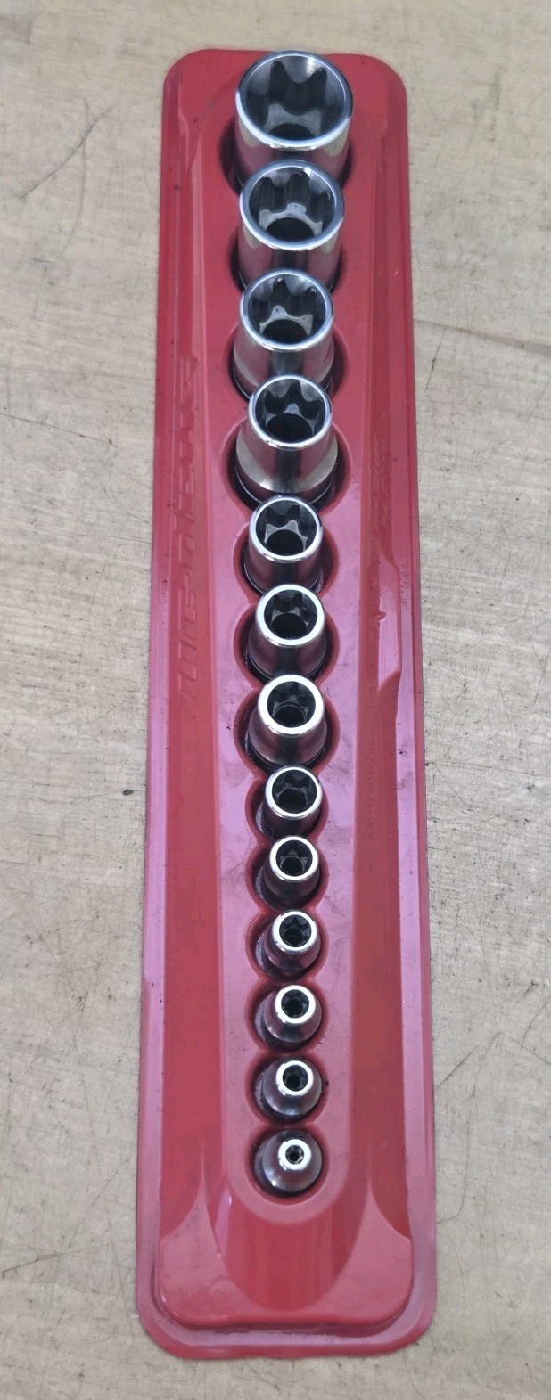 New Snap On 213AFLEY- 13 Pc Combination Drive Inverted TORX Shallow Socket Set
