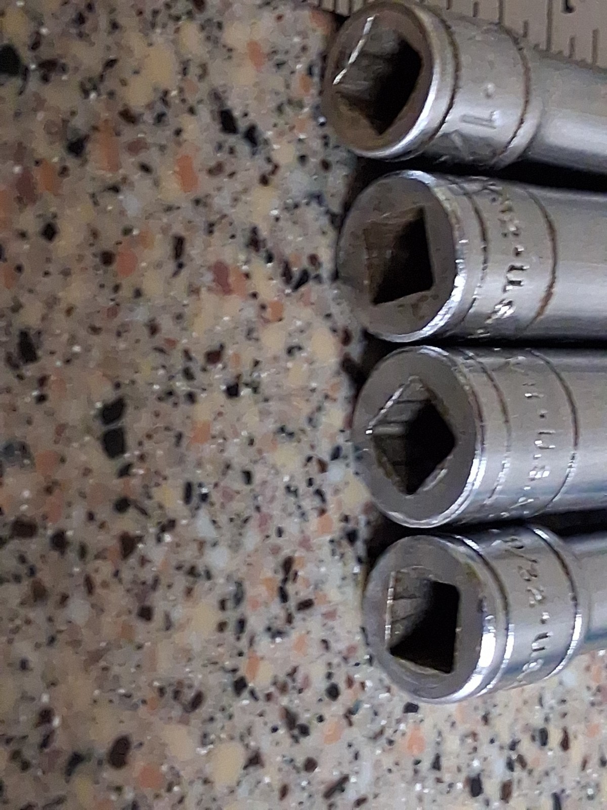 S K Wayne 1/4″ Dr Socket Set SAE, Metric In S K Box Ratchet, Extensions, Spinner