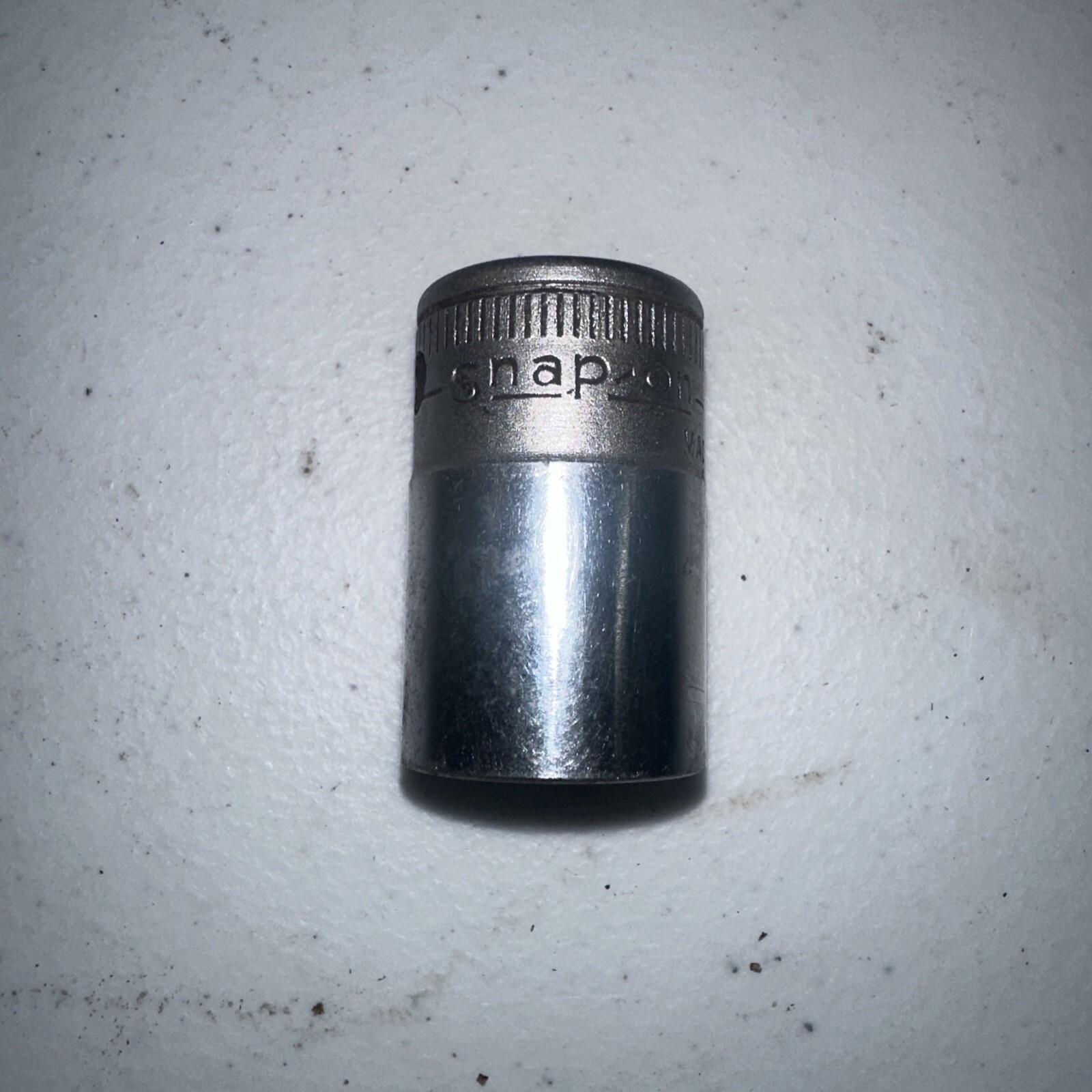 SNAP ON SW220 1/2″ Drive 12-Point SAE 11/16″ Shallow Standard Socket USA