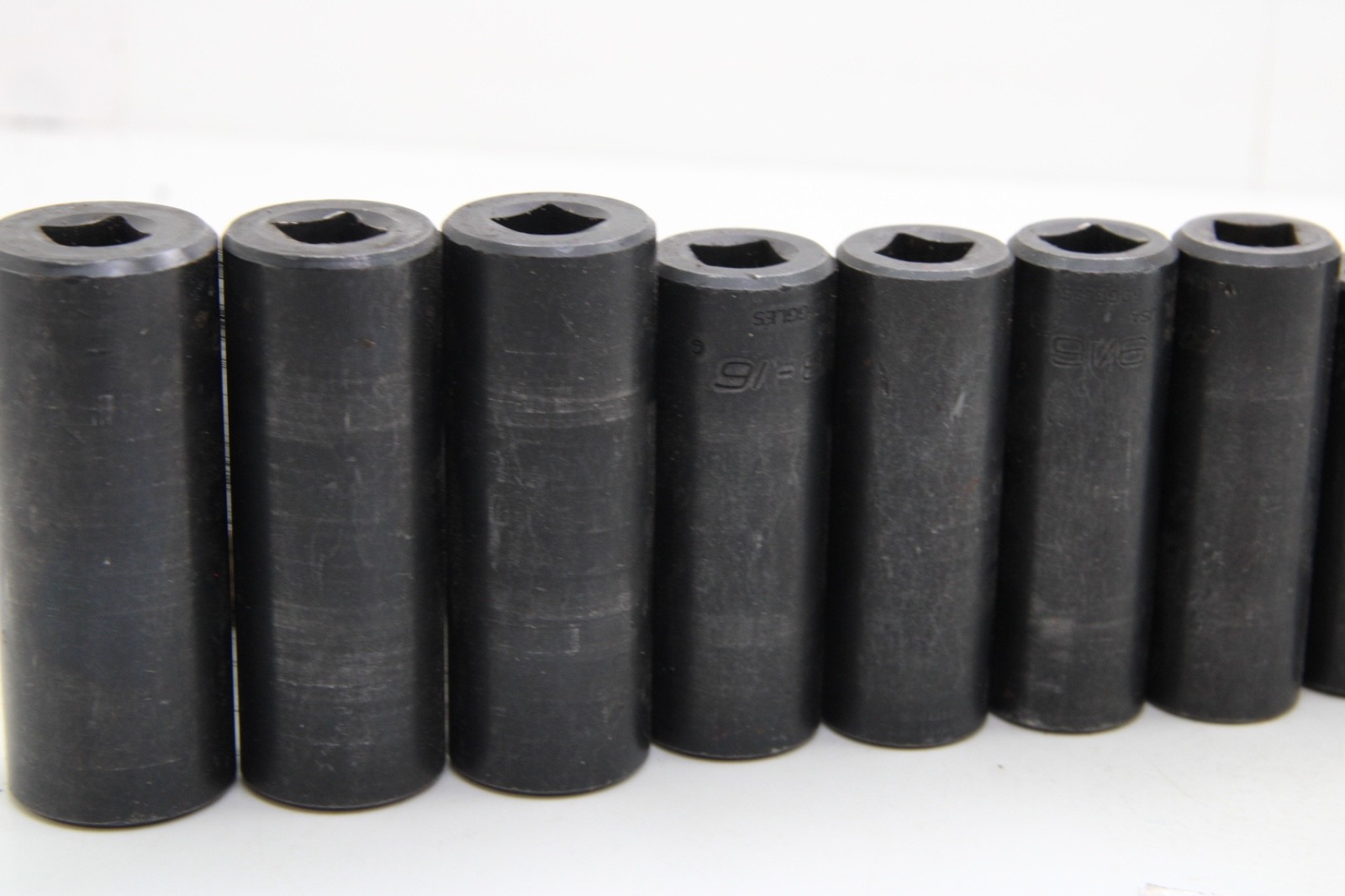 Blue-Point 213TSFSYA 10-17mm 3/8″ Drive DEEP Metric/SAE Twist Impact Socket Set