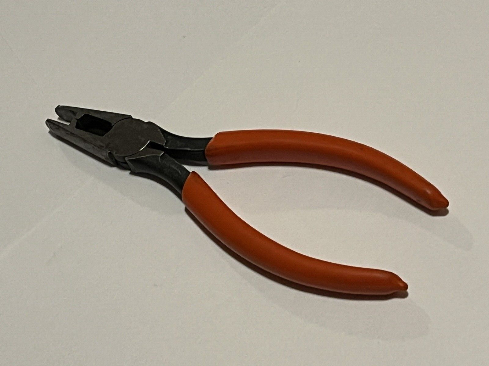 Klein Tools Telecommunication Specialty Pliers Bell System Lineman Duck Bill USA