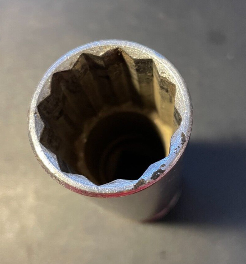 Vintage True Craft 15/16″ Deep Well Socket 1/2 Drive Socket 42230