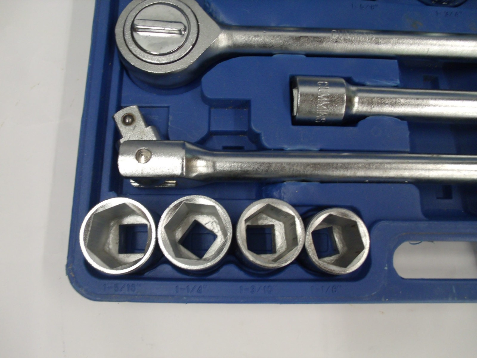 20 piece Cummins 1/2” Drive 6 Point Sae Socket Set w/ Ratchet, Bar & Extensions