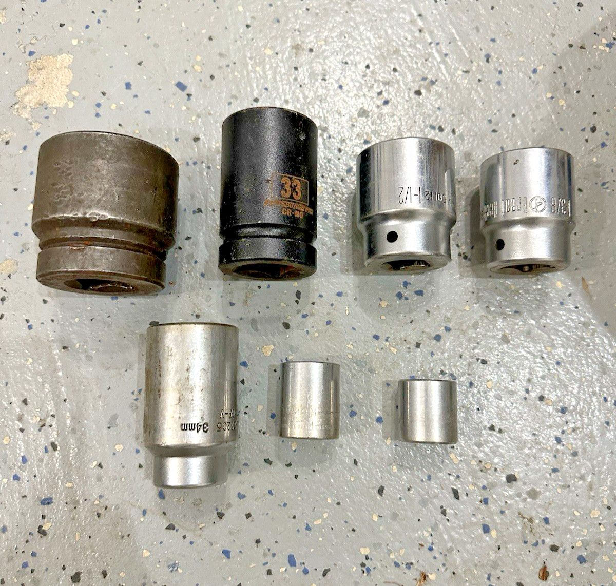 LOT of 7 Sockets Metric SAE – 1-13/16″, 1-1/2”, 1-3/8”, 7/8″, 34mm, 33mm, 24mm
