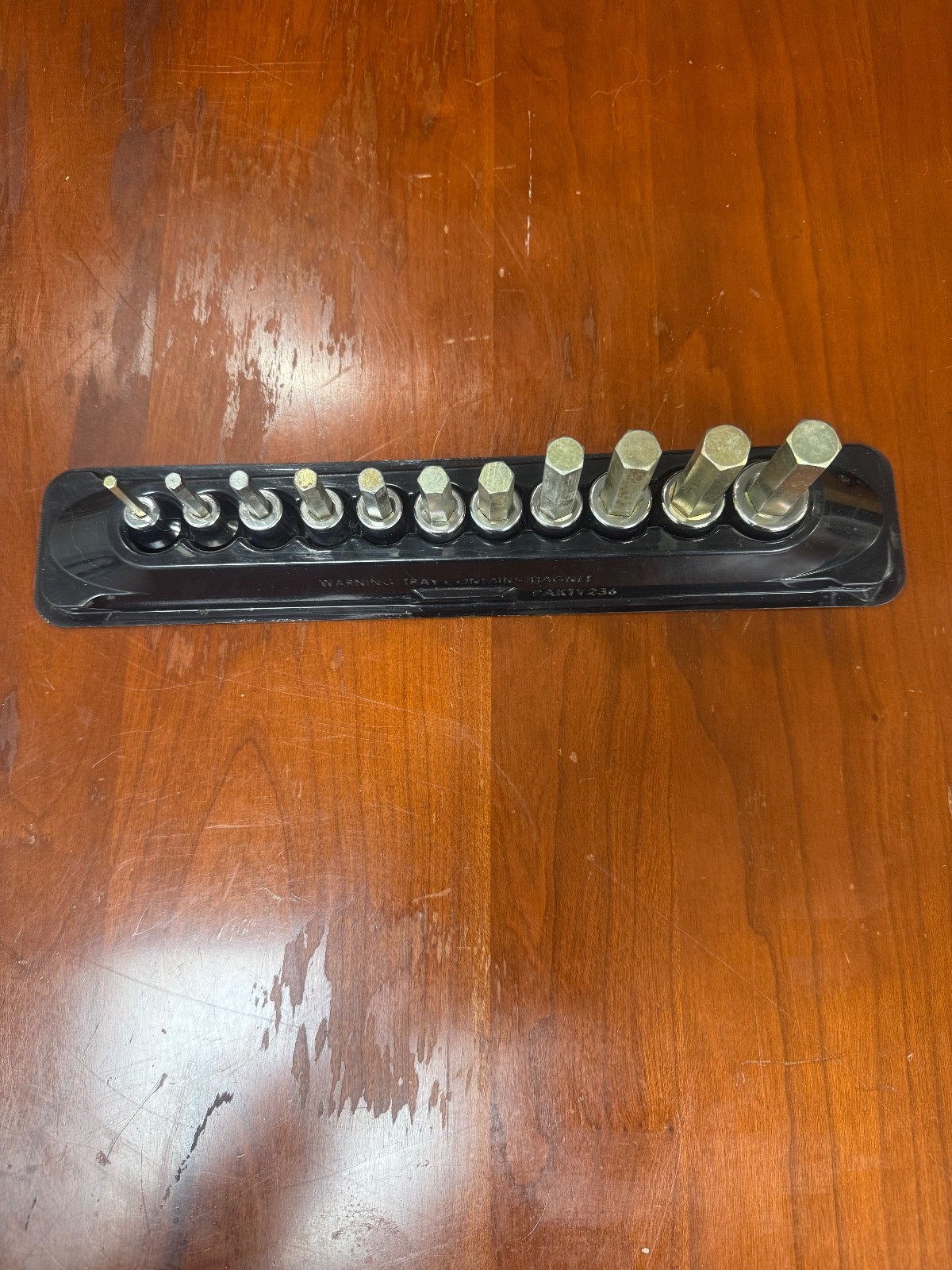 SNAP-ON 11 PIECE 3/8 DRIVE METRIC HEX BIT SOCKET DRIVER SET 4MM TO 14MM