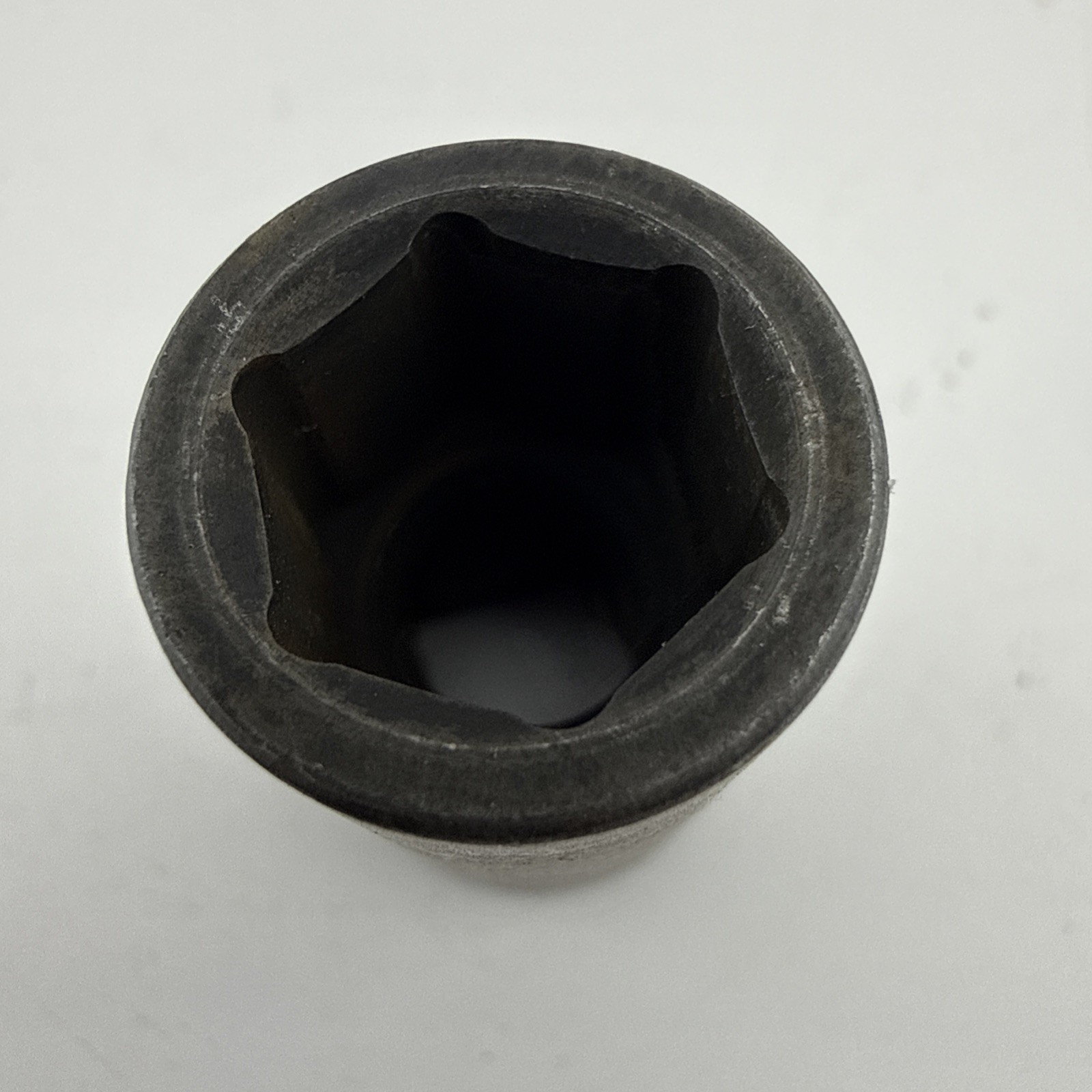 Makita 3/8″ Drive 12mm Metric Impact Socket 6-Point