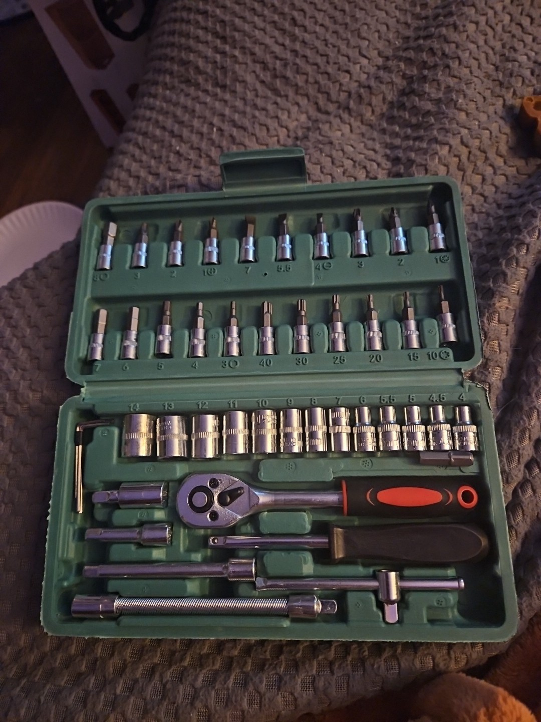 Unbranded, 46 Piece Socket Set, Open Box, Carrying Case Green