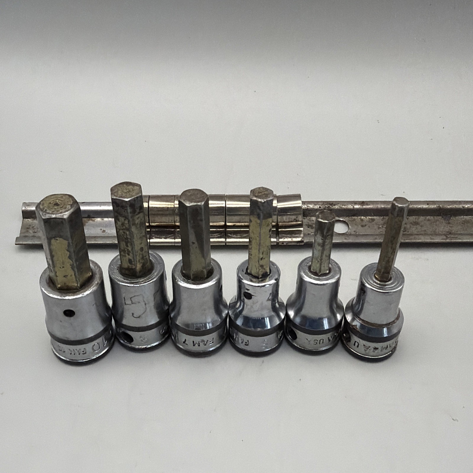 Snap-On 6 Piece Metric Hex Bit Socket Set FAM4A-FAM10B 3/8″ drive