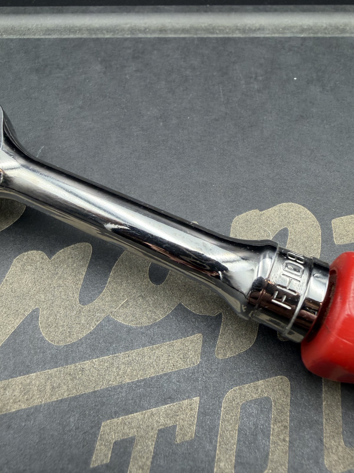 Snap-on FHD80 NON-USA Stamped Head Red 3/8″ Dr Hard Grip Ratchet [Used]
