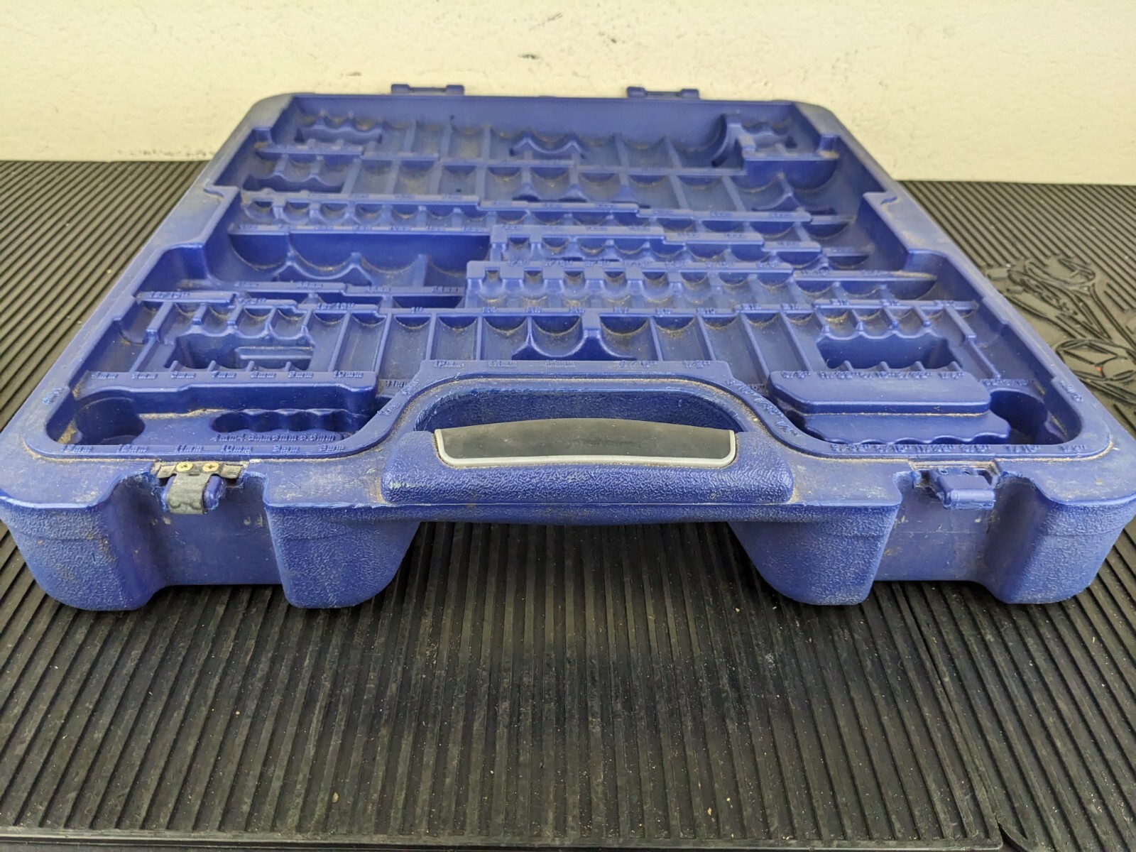 #bf688 Blue-Point Case for BLPGSSC155 SAE/ Metric General Service Set