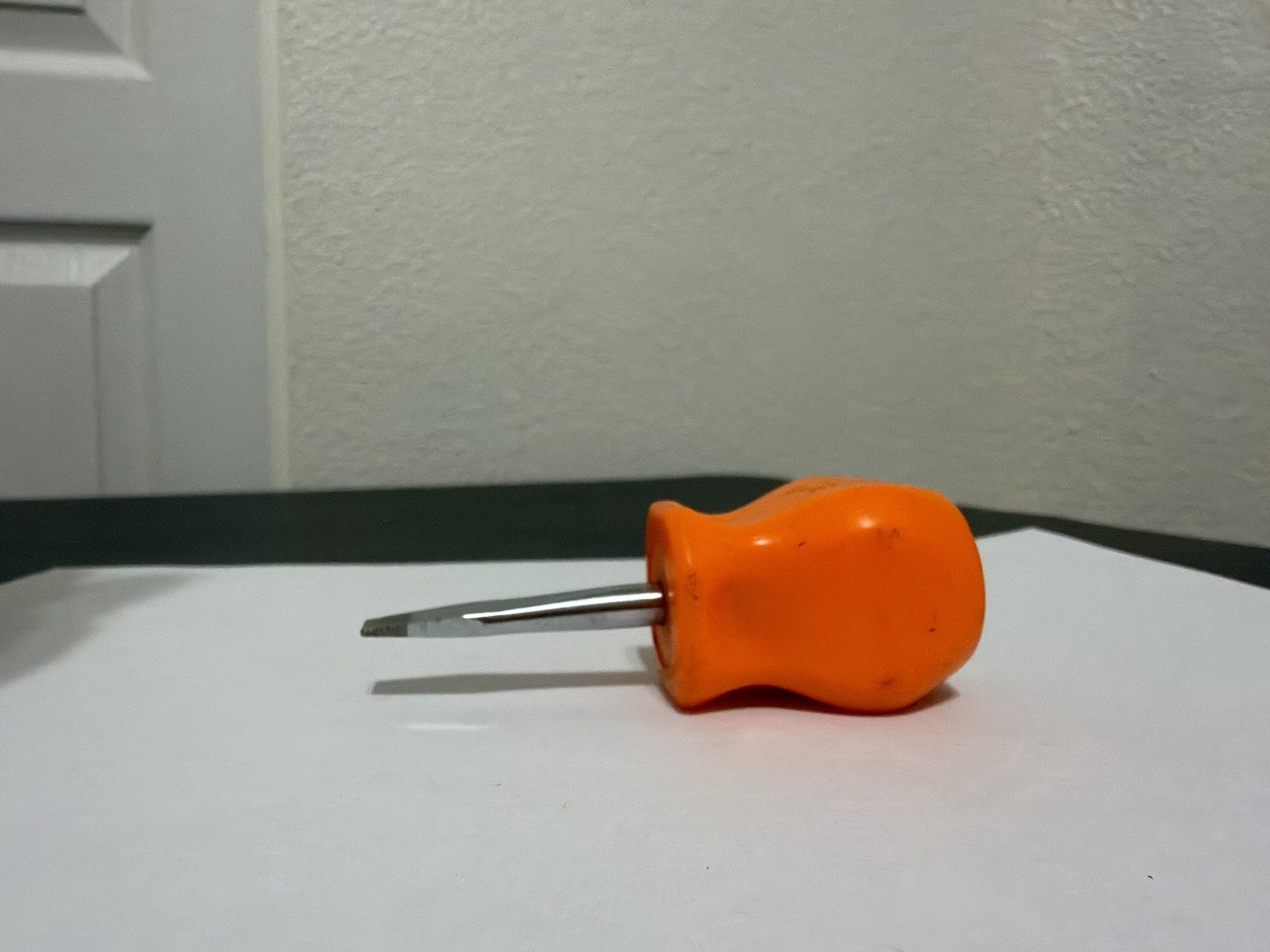 Snap On Flat Tip Stubby Screwdriver