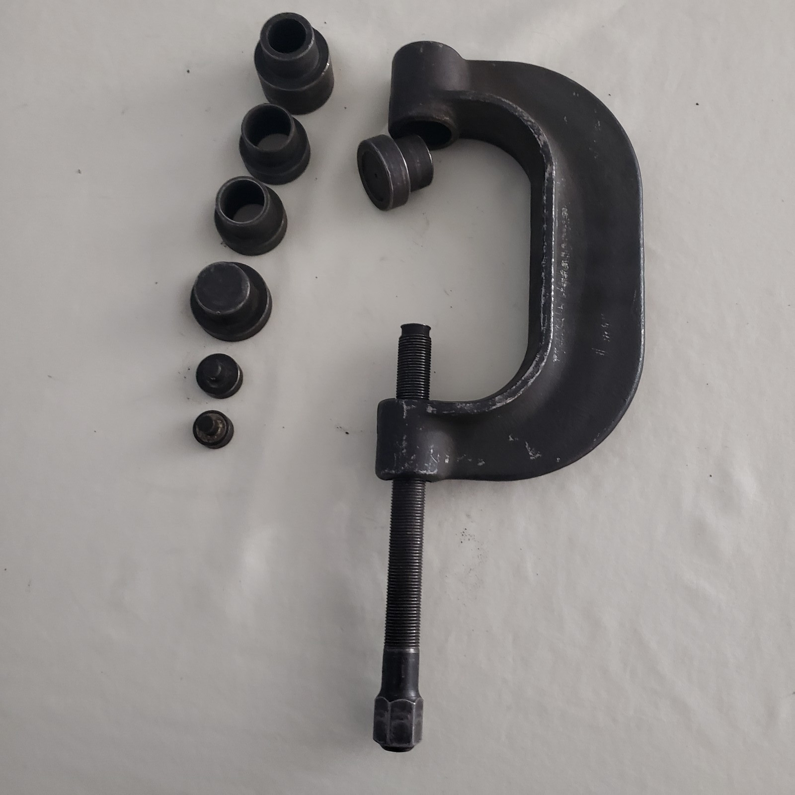 Snap-on Tools CJ91D Ball Joint Universal Bearing Press & 7 Adapters Accessories