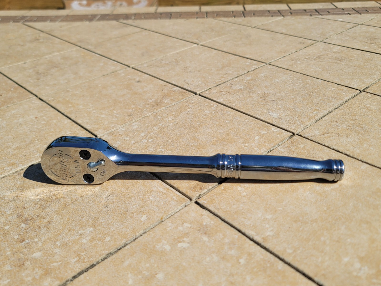 Snap-on Tools USA NEW STYLE 1/2″ Drive Fine 80 Tooth Chrome Handle Ratchet S80A