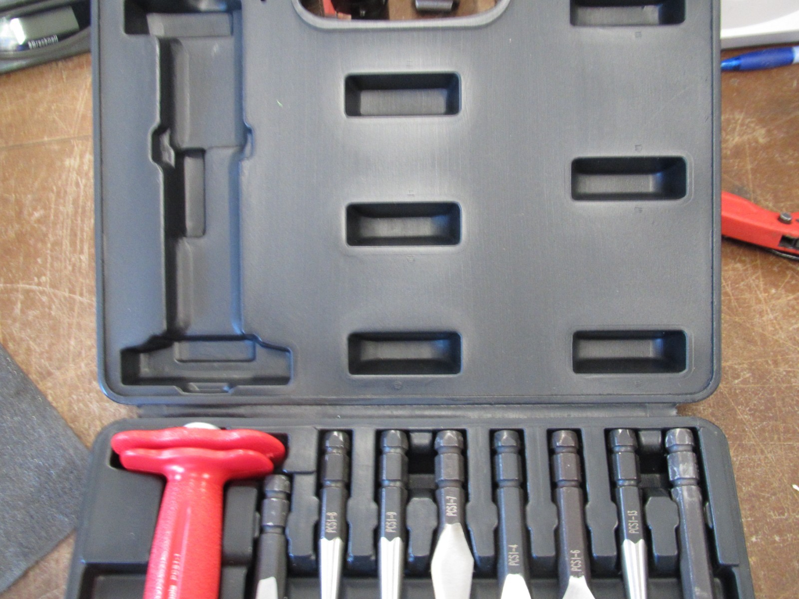 MAC Tools PCS1000K PCS1-1 13pc Interchangeable Punch & Chisel Set W/Case NICE!!