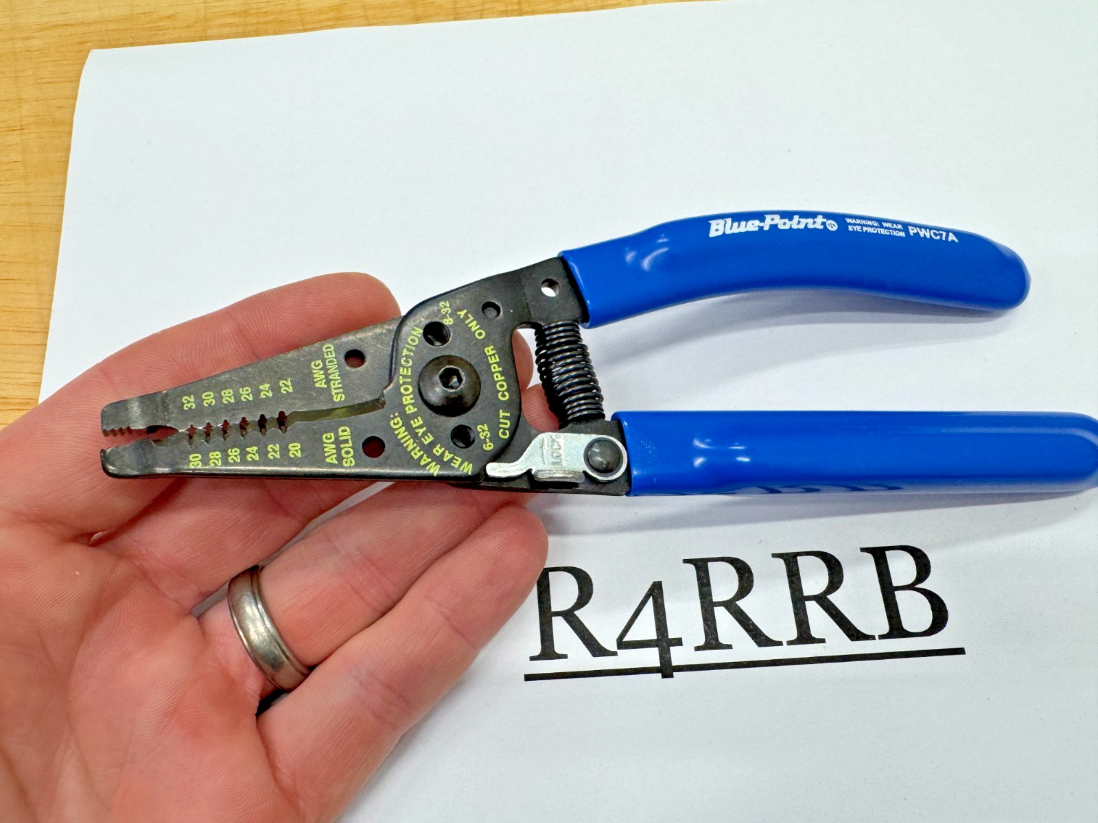 Blue-Point Tools MADE IN USA NEW Soft Grip 7″ Wire Stripper Cutter Pliers PWC7A