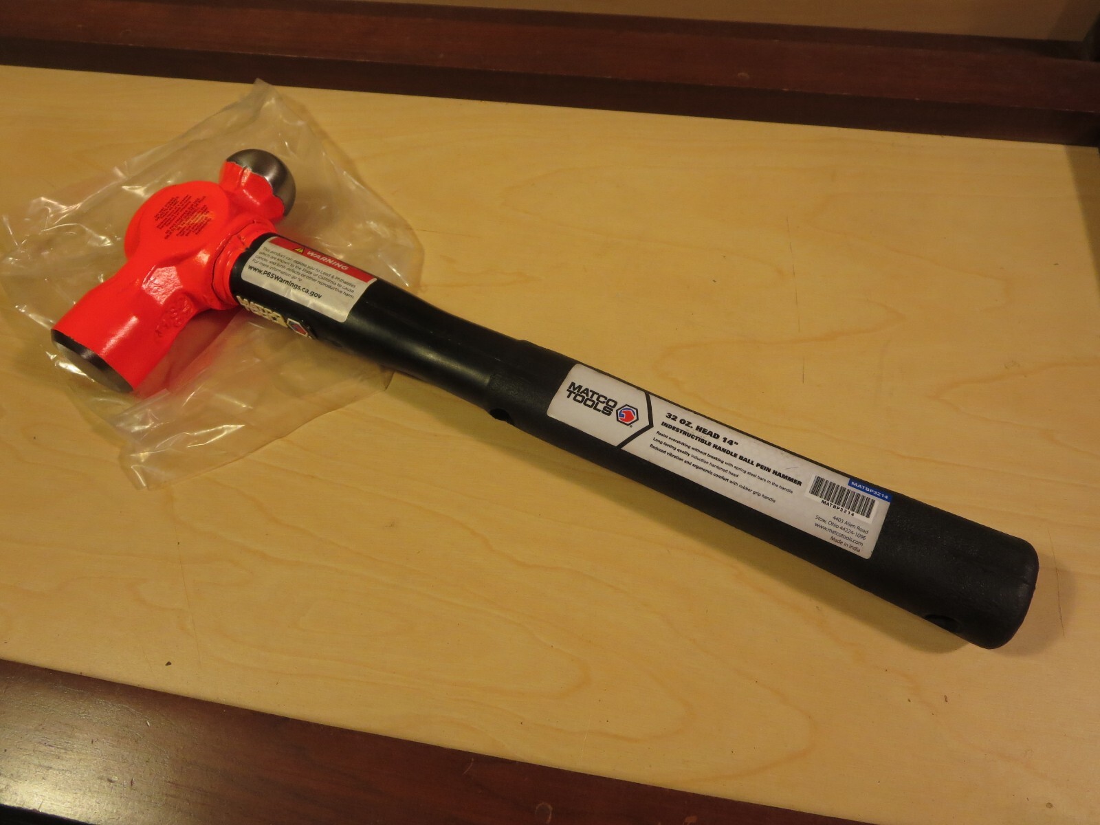 Matco 2 Lb. Ball Peen Indestructible Handle 14″ Long 32 OZ. Head MATBP3214 New