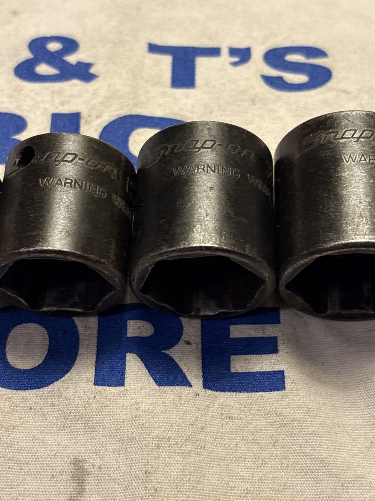 Snap-on Tools USA 3/8″ Drive 6pt 10pc SAE Shallow Impact Socket Set 212IMFYA