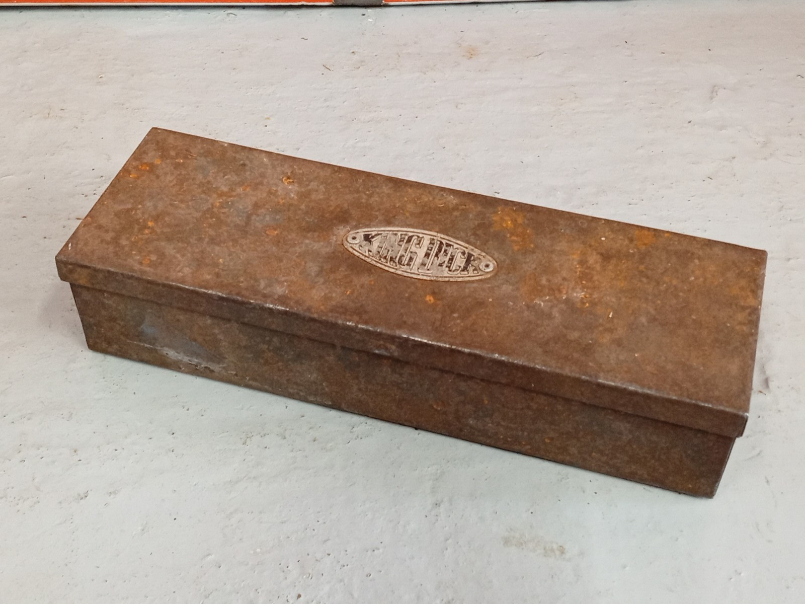 Vintage KING DICK, Socket Box For Restoration, W21.5 x D7 x H4.5 CM Approximate