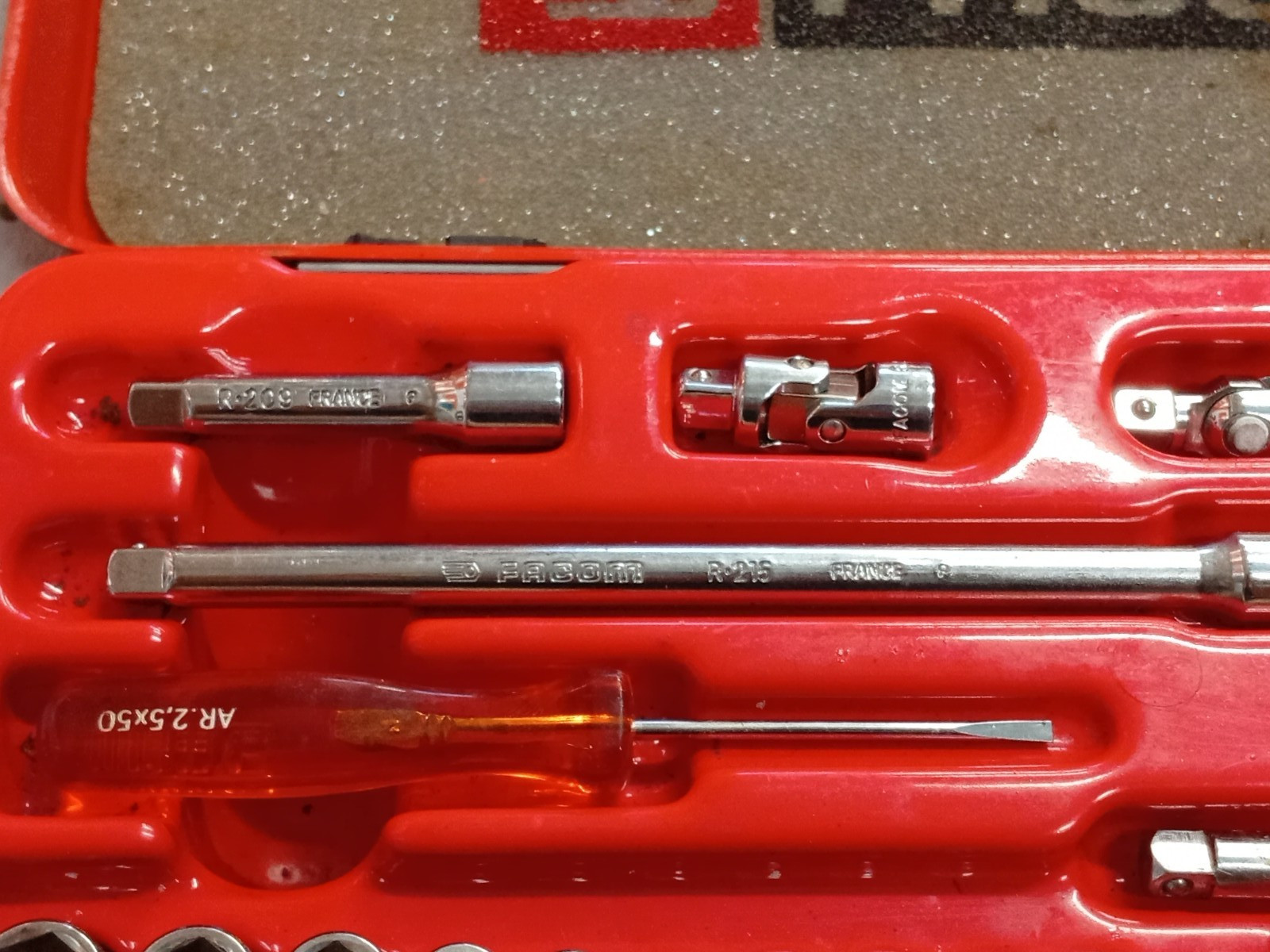 Vintage FACOM metric 1/4″ Drive, 19 Piece Socket Set, Made In France