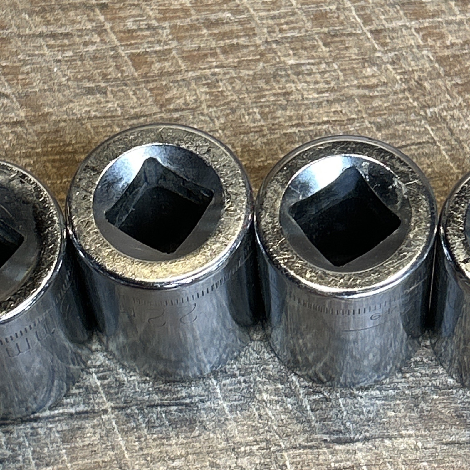 10 Piece Vintage Craftsman 1/2″ Drive 12 Point Metric Socket Set Made In USA