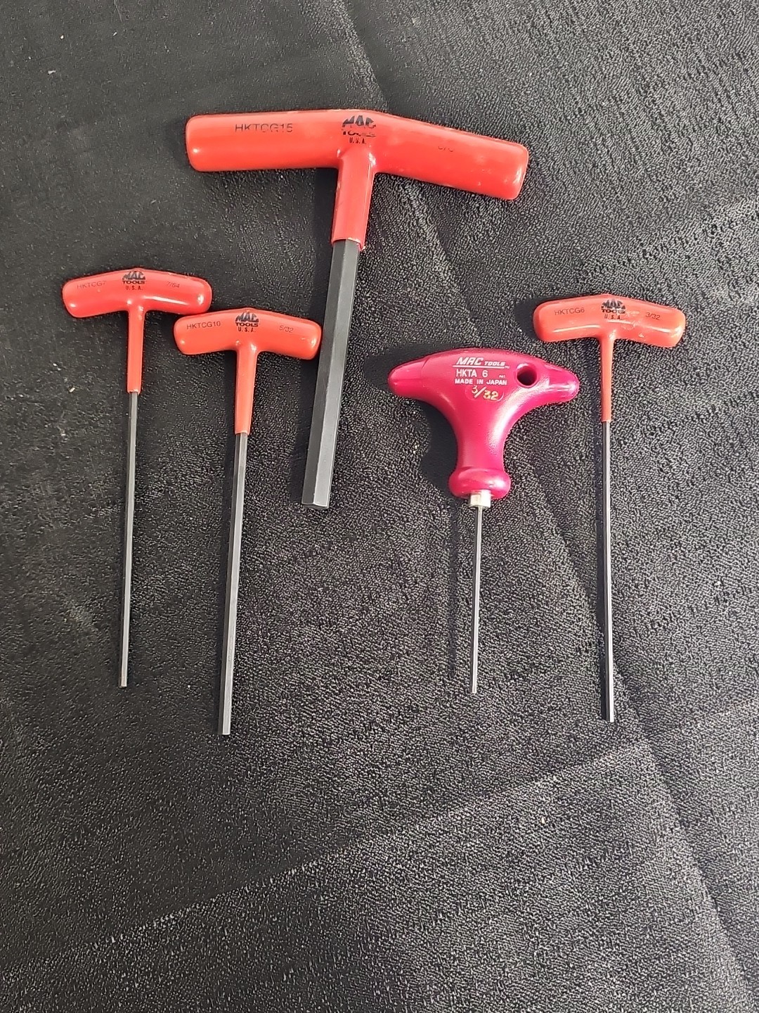 Mac Tools 9PC 3/32″ – 5/16″ SAE T-Handle Hex Allen Wrenchs SHKT10CGP Missing One