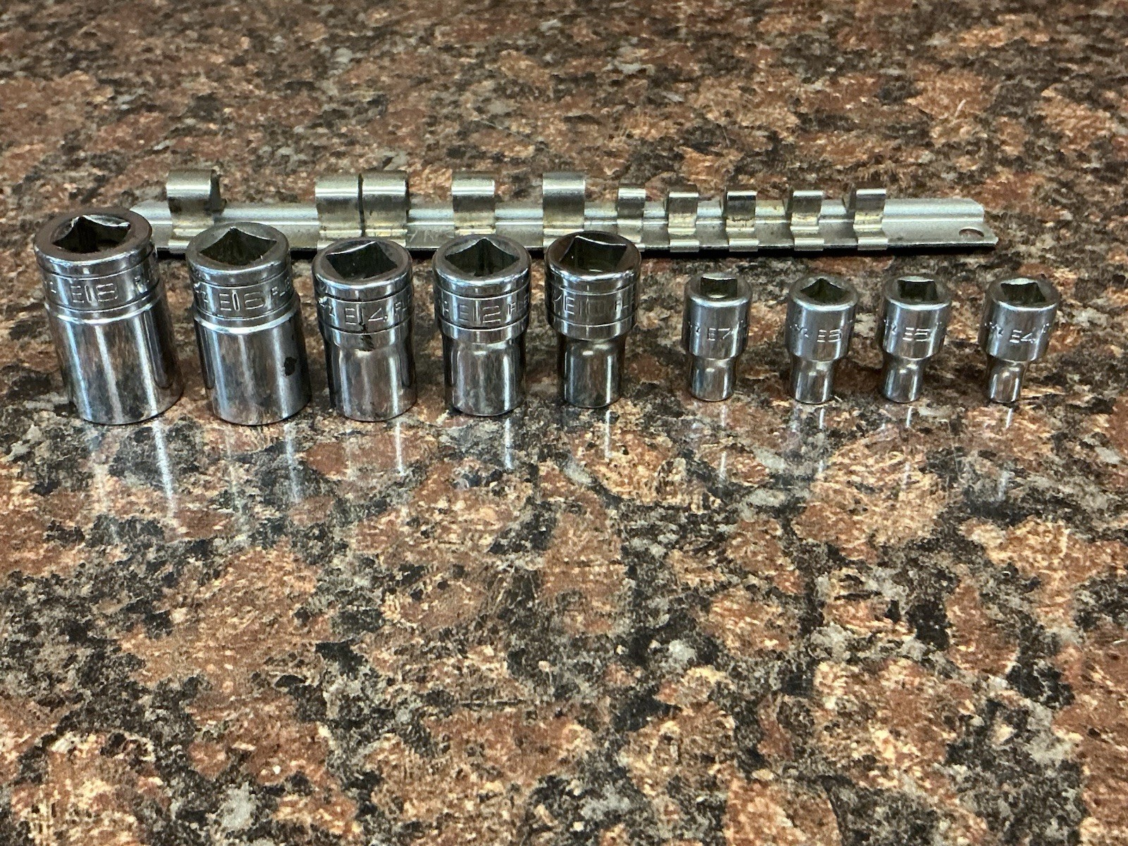 Snap-On Tools Inverted Torx Socket (Set Of 9) E4-E18 + 1 mac socket – b4