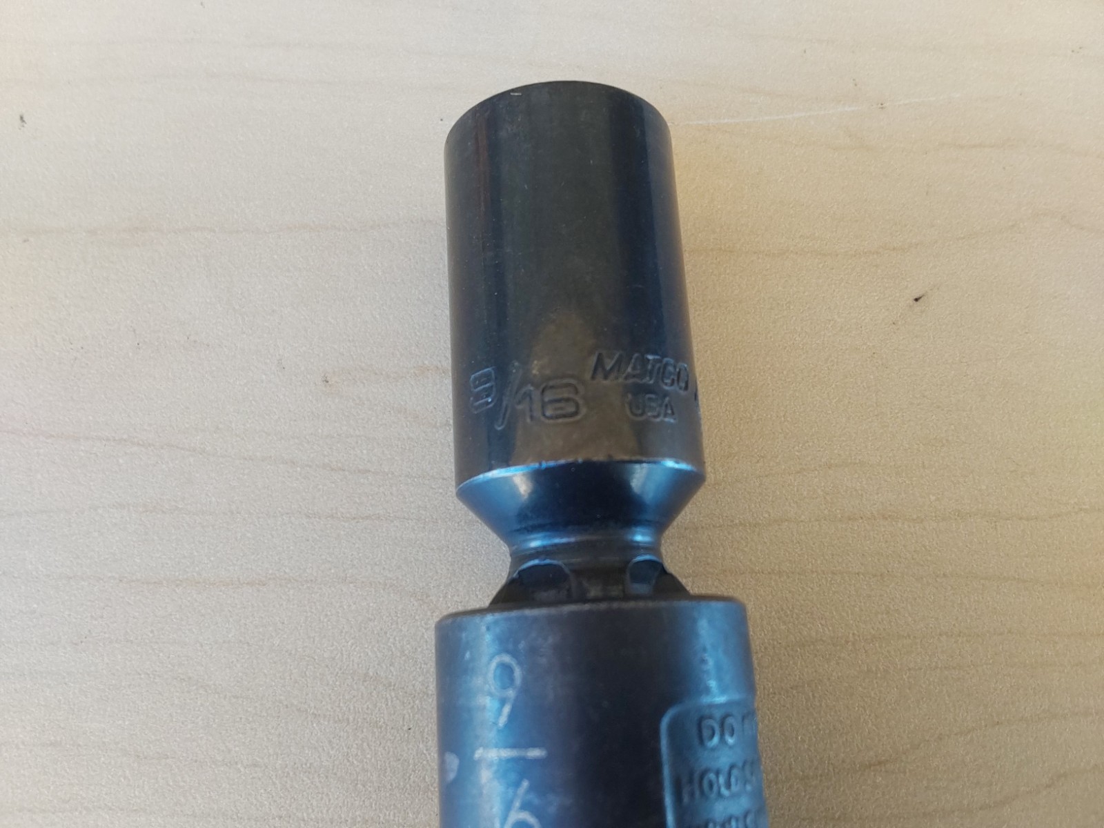 Matco USA 9/16″ Pinless Deep Swivel Universal Impact Socket 3/8″ Dr 6Pt BDUP186B