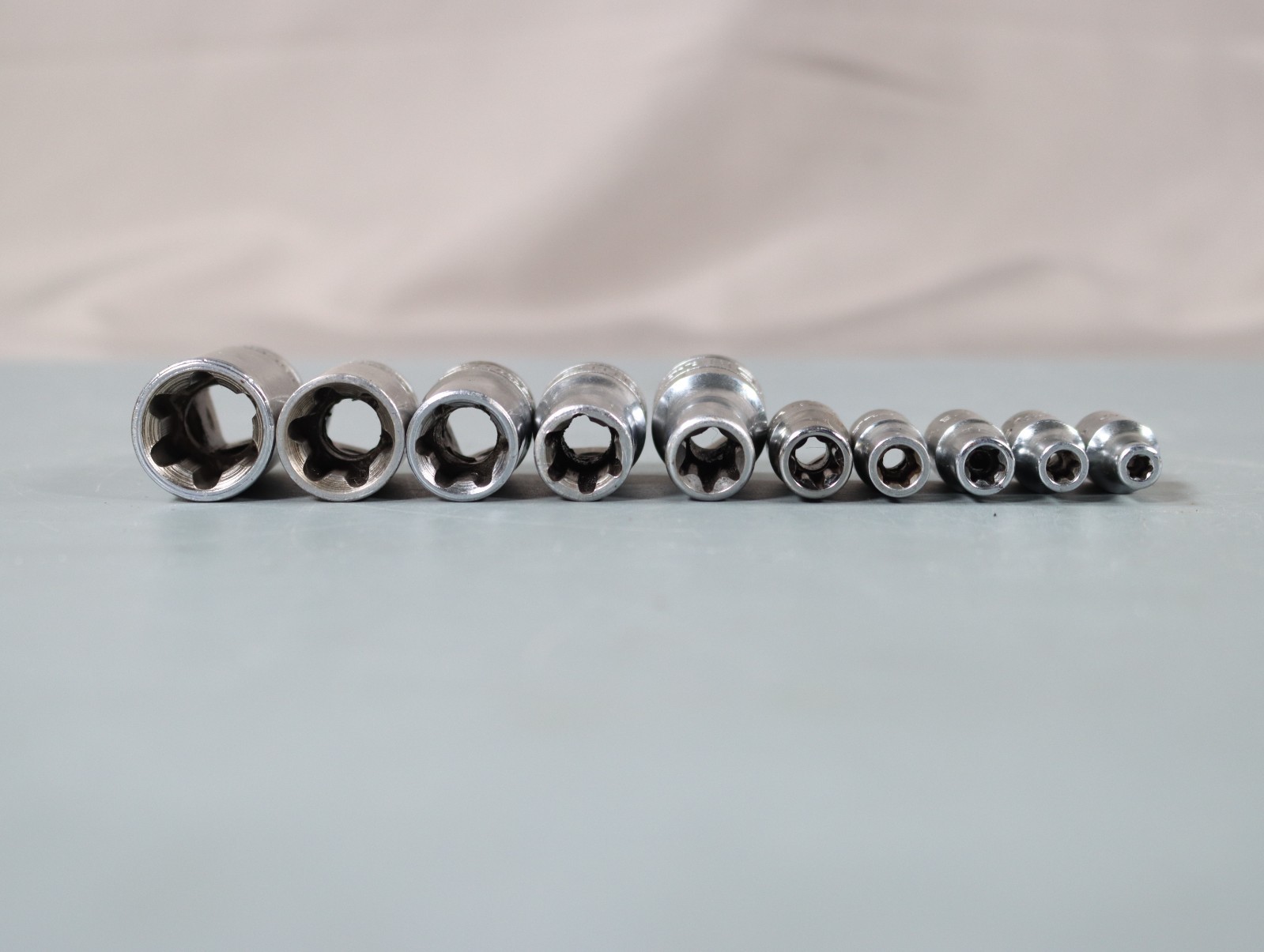 Snap-On 210AFLEY 10pc Combination Drive inverted TORX Shallow Socket Set E4-E18