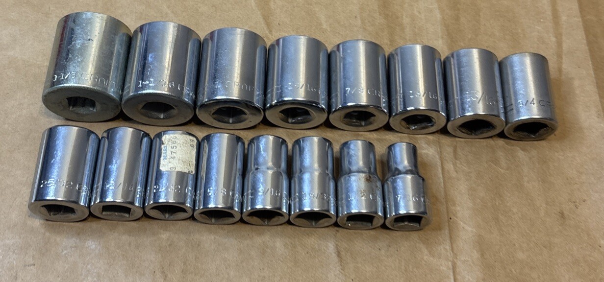 Craftsman K4-44809 1/2” Drive Ratchet 10” w/ 16 Sockets + 6” Ext. V Series USA