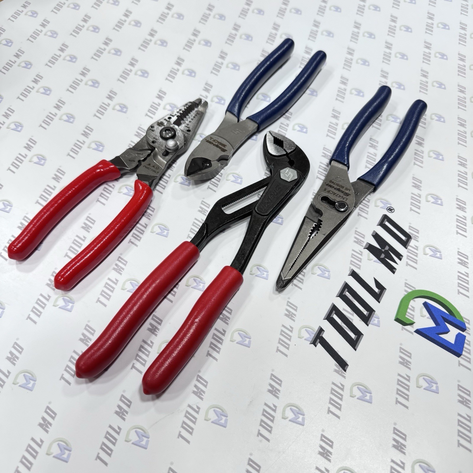 Snap-on Tools USA NEW 4pc Assorted Colors Plier Set PL4TGKB1