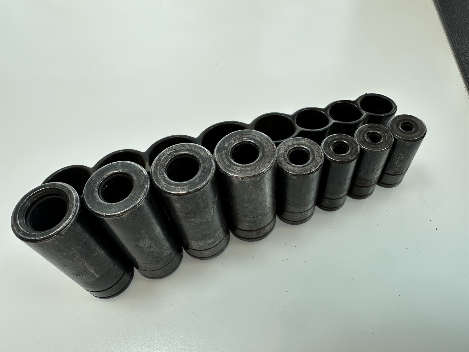 Lisle Tools USA 70500 – 1/4″ & 3/8″ Drive 8 Pc Tap Socket Driver Set