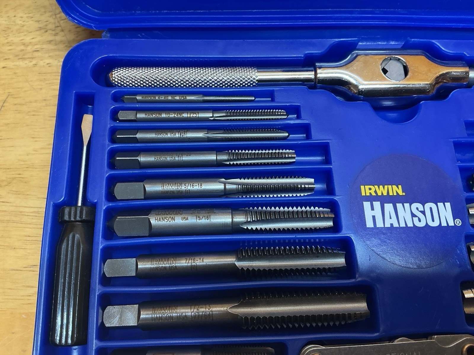 Irwin Hanson 24606 41 Pc. SAE Hex Tap & Die Set (#4-1/2”)
