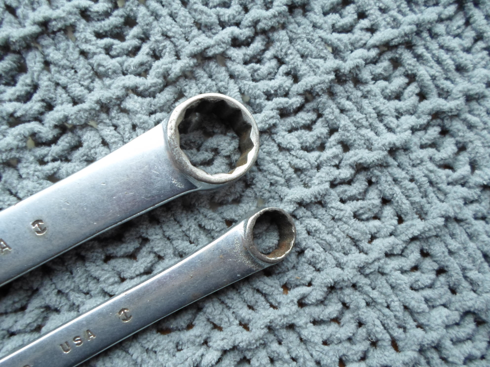 (2) vintage SNAP ON – short – COMBINATION WRENCH – 3/8 5/8″ – OEX-120 OEX-200