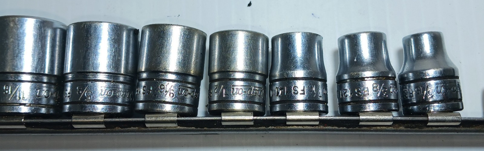 Snap-On Tools 10-Piece 3/8 Drive SAE Shallow Socket Set 5/16 – 7/8″