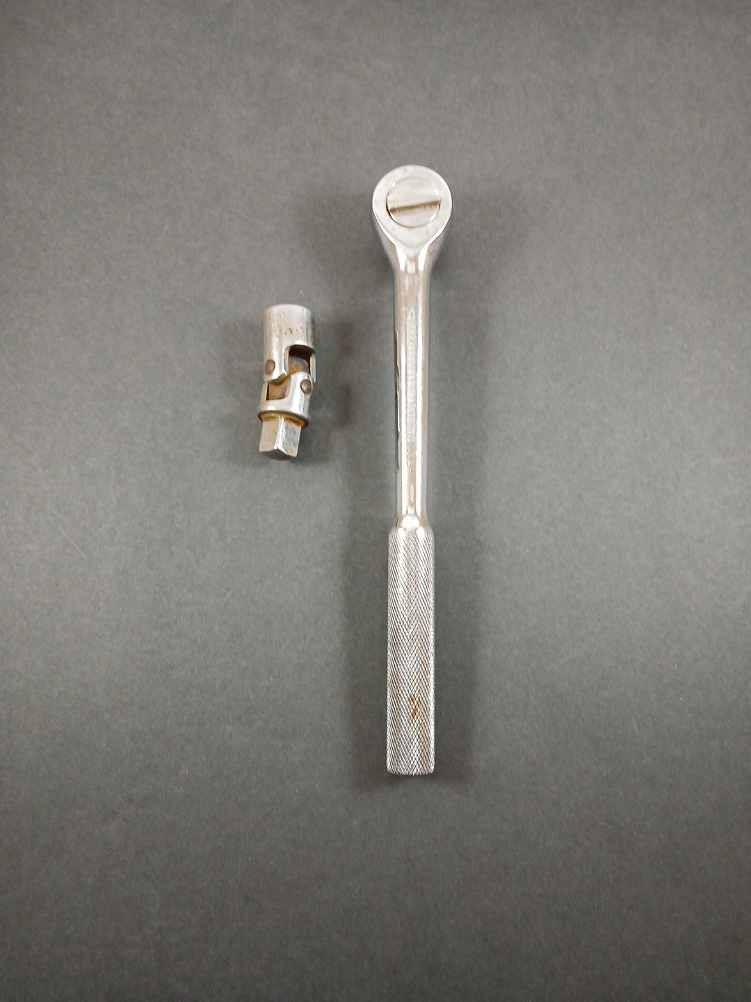 Proto Challenger Tools 1660C 1/2″ Drive Wratchet W/ 5470 Joint Swivel Socket