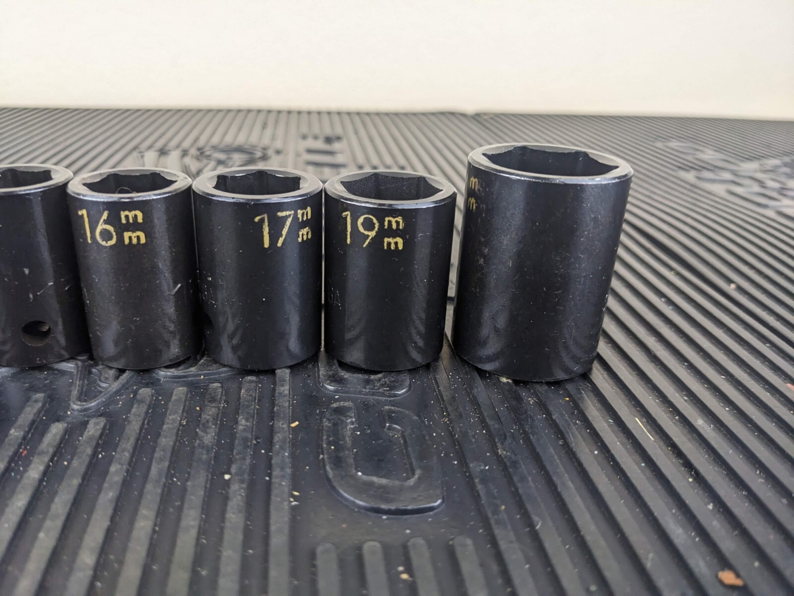#aw458 MATCO Tools 1/2″ Drive METRIC 6 POINT IMPACT SOCKET SET