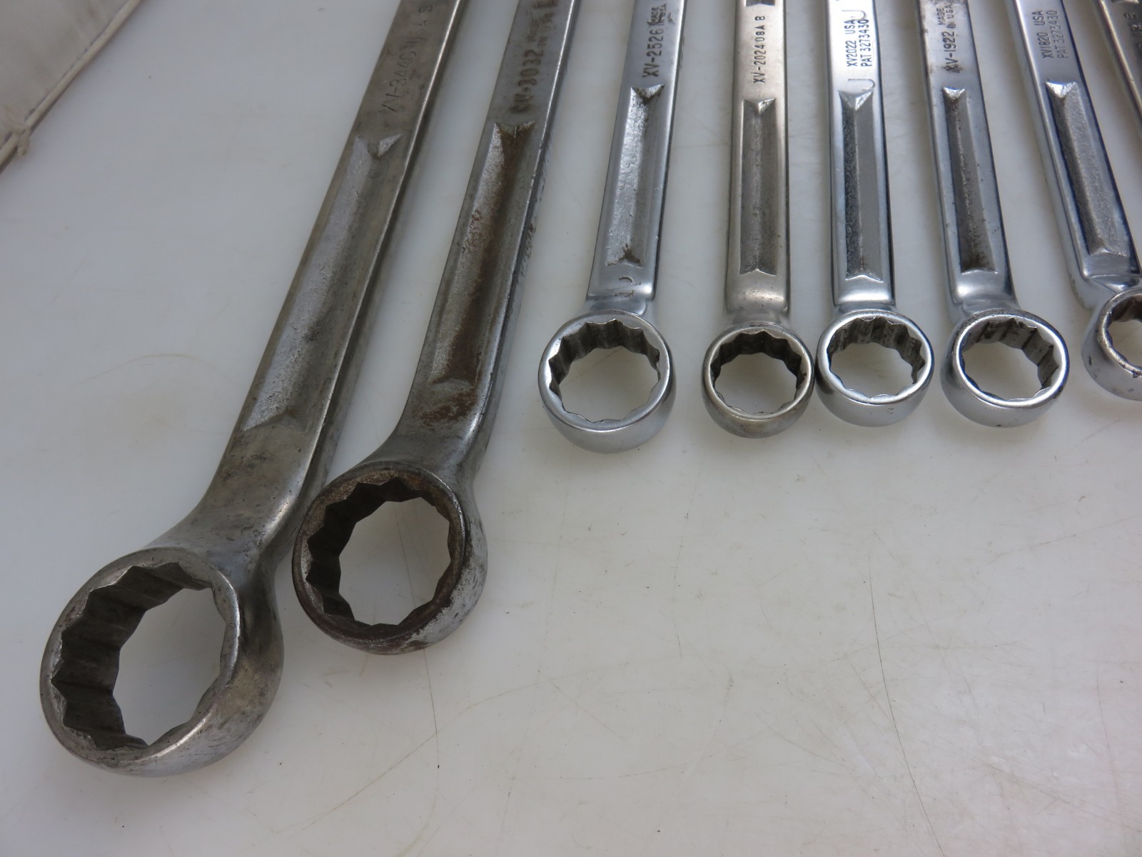Snap-On XV Series Offset Box End Wrench 10pc Set 3/8″-1 1/4″ *NOT ALL SIZES*