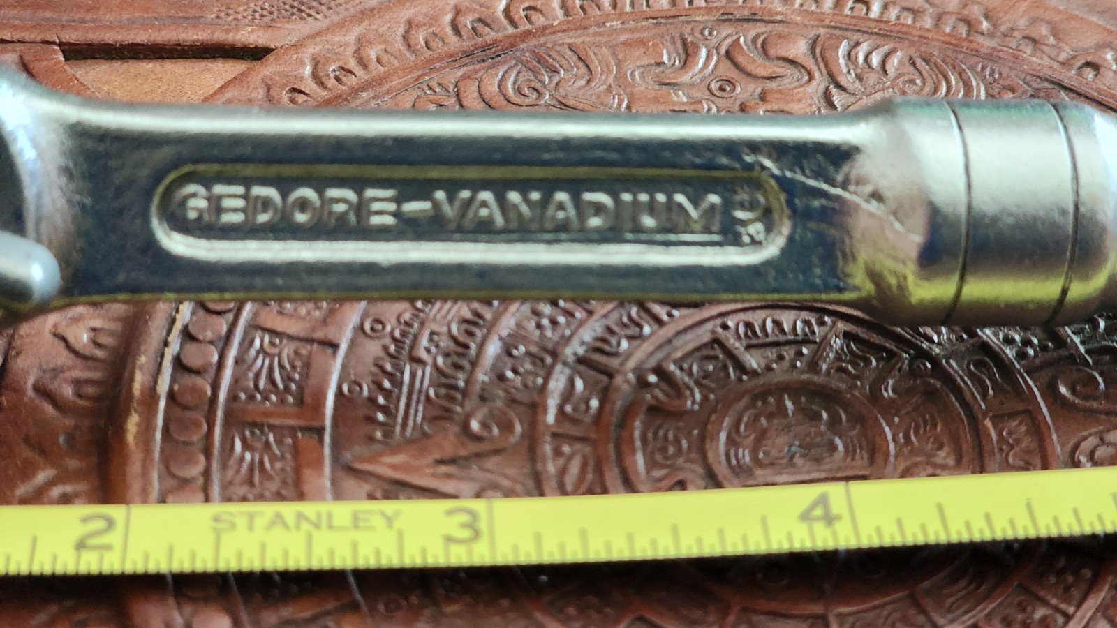 RARE Gedore Vanadium No. 3093U Made In Germany 3/8 Ratchet, W/ Dual Oiler Ports.