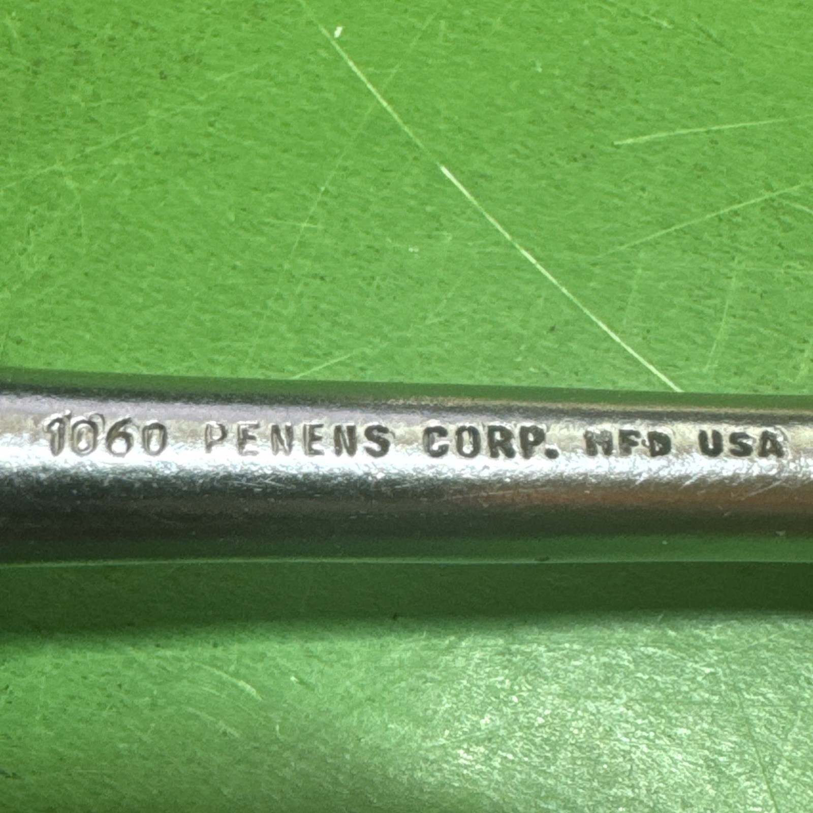Vintage Penens Corp MFD USA 4.5” Long 1/4″ Drive Knurled Handle Ratchet MPN 1060