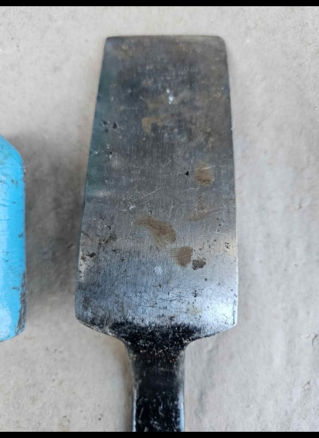 Vintage auto body anvil dolly and auto body spoon in excellence condition