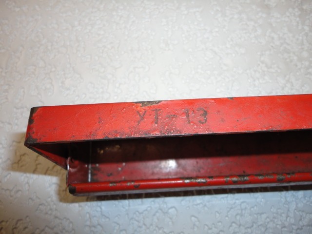 Mac tools XT-13 Portable Socket Tray Empty 6 1/2″ length 1″ wide and 2 1/2″ tall