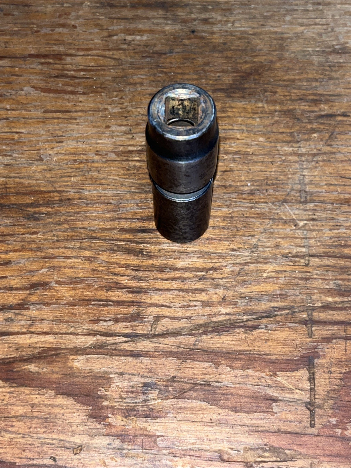 Matco 9/16″ Deep Swivel Universal Impact Socket 3/8″ Drive 6 Point BDUP186