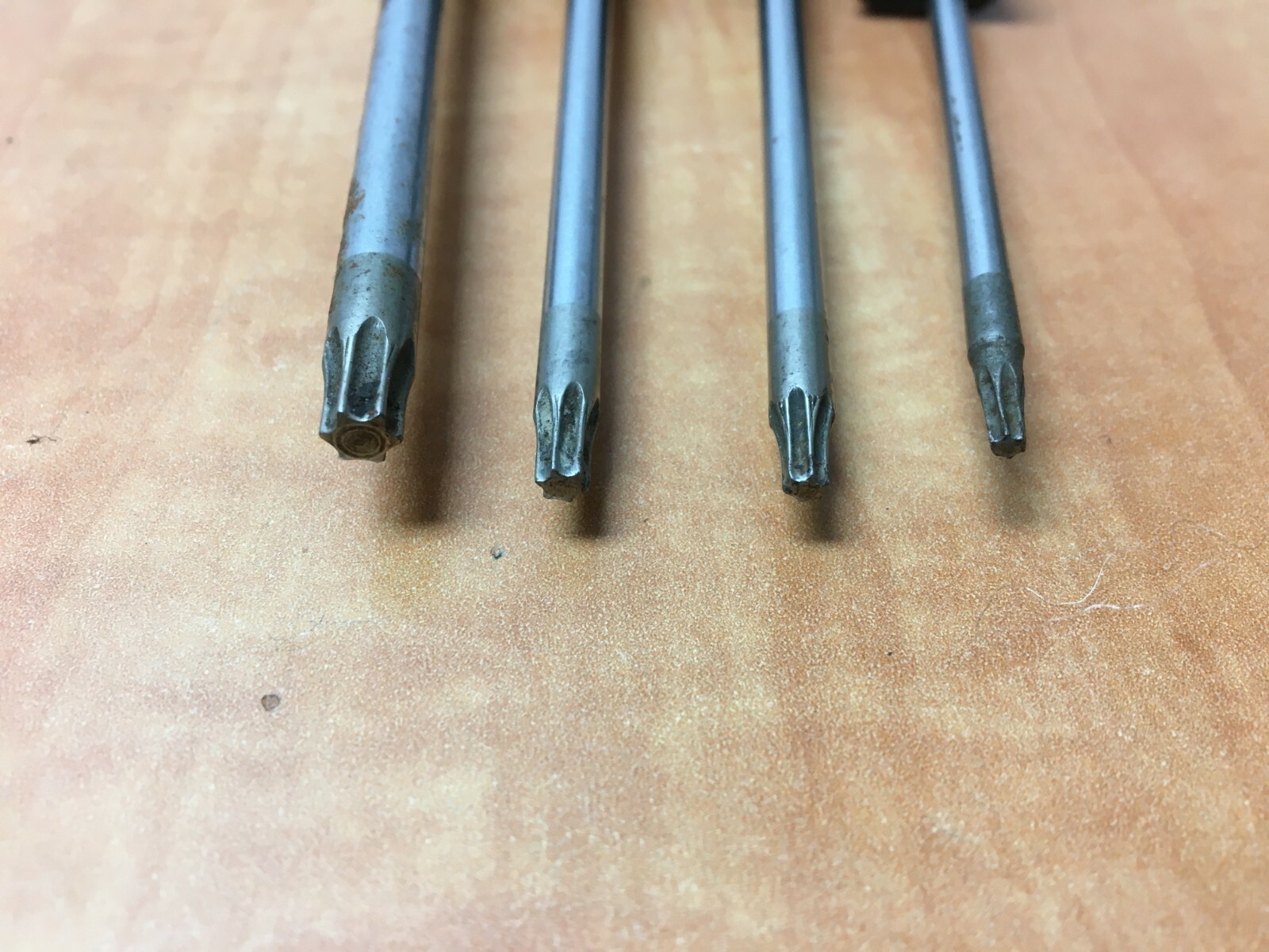 Vintage Snap-on 4pc Torx Screwdriver Set SSTX Hard Black Handle T10 T15 T20 T30