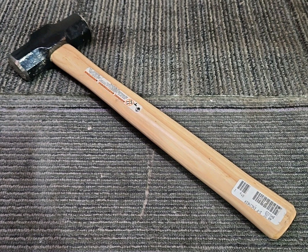 Blue-Point BH122D 40oz Sledge Hammer with Hickory Handle